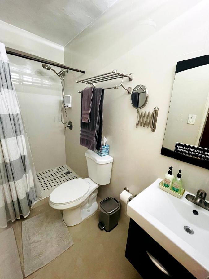 Cozy Studio Retreat With Private Parking And Free Laundry Ponce Luaran gambar